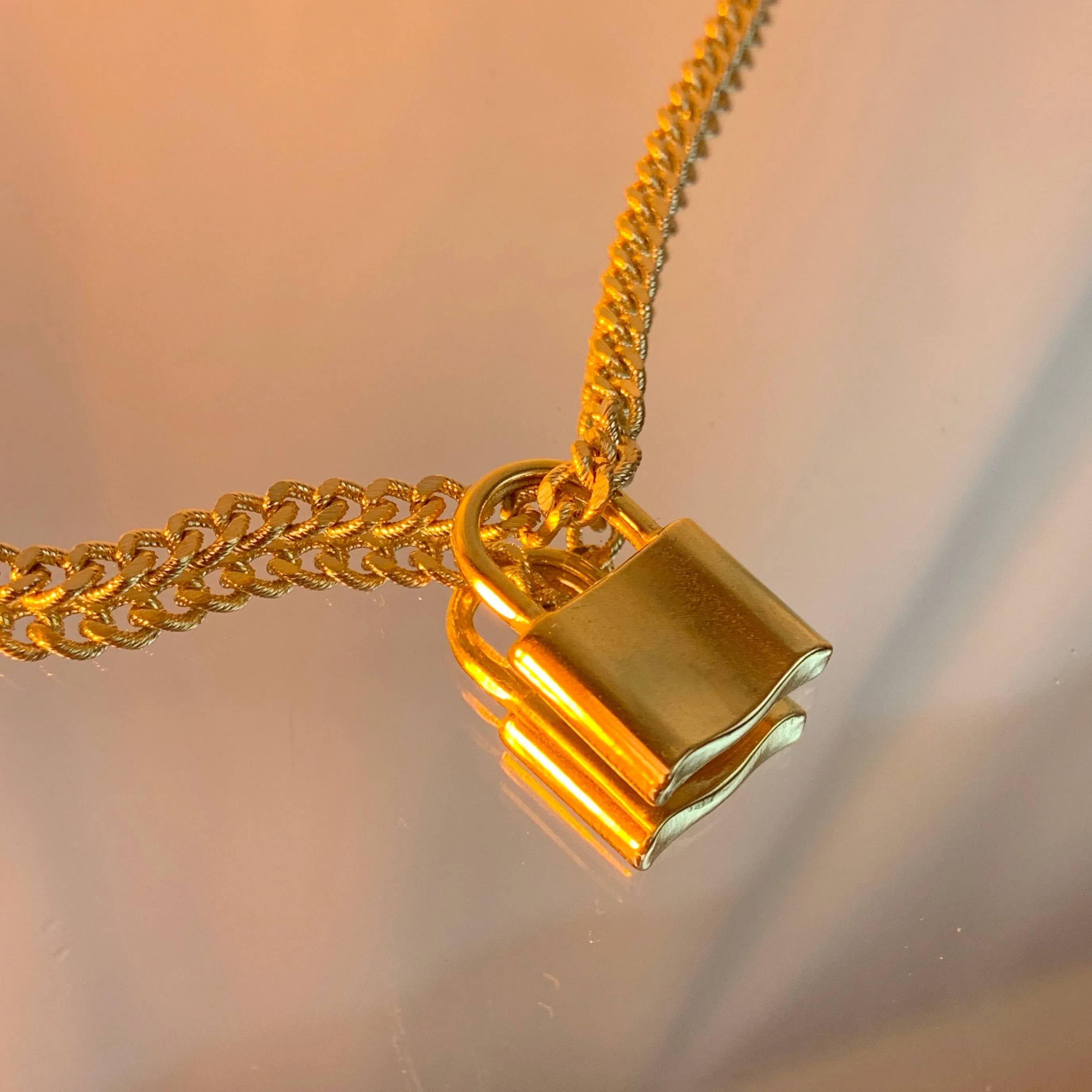 Lock necklace