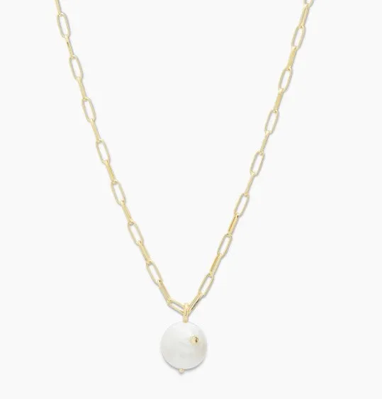 Reese pearl necklace